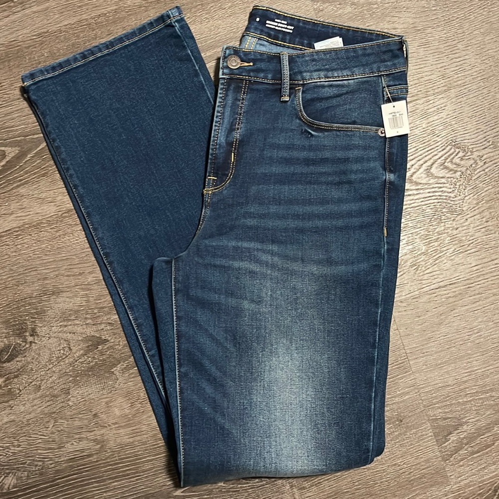New Women’s Old Navy High Rise Kicker Boot Cut Jeans